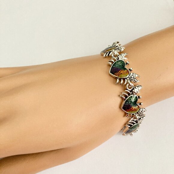 Silver Sea Life Crab Charm Bracelet Beach Multicolor Magnetic 7.75" Plated - Picture 2 of 13